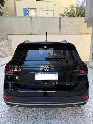 VOLKSWAGEN T-CROSS 1.0 200 TSI TOTAL FLEX SENSE AUTOMÁTICO VOLKSWAGEN T-CROSS 1.0 200 TSI TOTAL FLEX SENSE AUTOMÁTICO